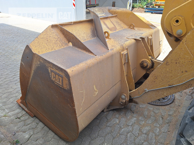 Wheel loader Cat 950GC: picture 10