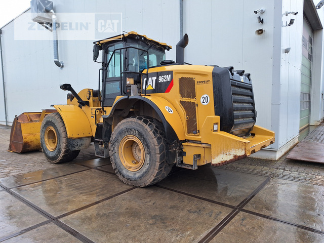 Cat 962M - Wheel loader: picture 3 Cat 962M - Wheel loader: picture 3