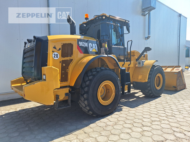 Cat 962M - Wheel loader: picture 3 Cat 962M - Wheel loader: picture 3
