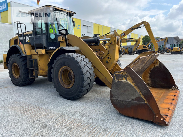 Cat 962M - Wheel loader: picture 4 Cat 962M - Wheel loader: picture 4