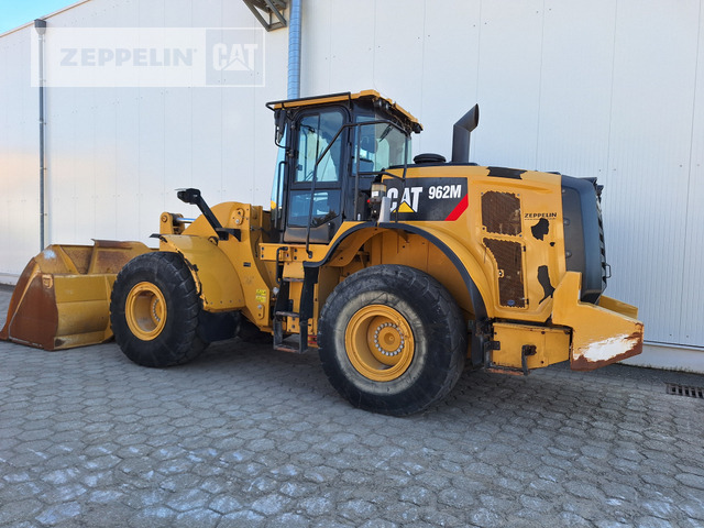 Cat 962M - Wheel loader: picture 2 Cat 962M - Wheel loader: picture 2