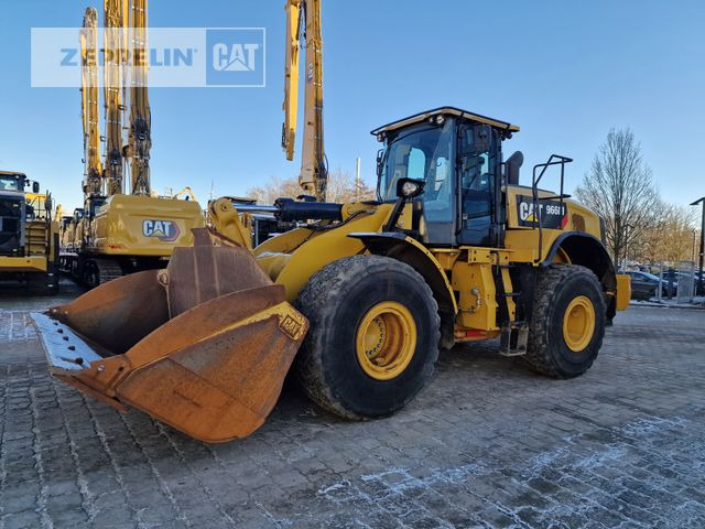 Cat 966M - Wheel loader: picture 1 Cat 966M - Wheel loader: picture 1