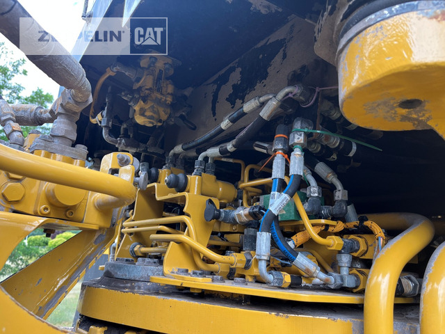 Wheel loader Cat 988KXE: picture 19