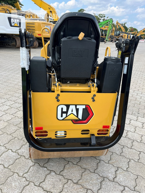 Cat CB1.7 - Road roller: picture 4 Cat CB1.7 - Road roller: picture 4