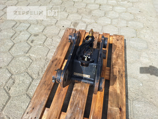Cat CW10H - Quick coupler for Construction machinery: picture 2 Cat CW10H - Quick coupler for Construction machinery: picture 2