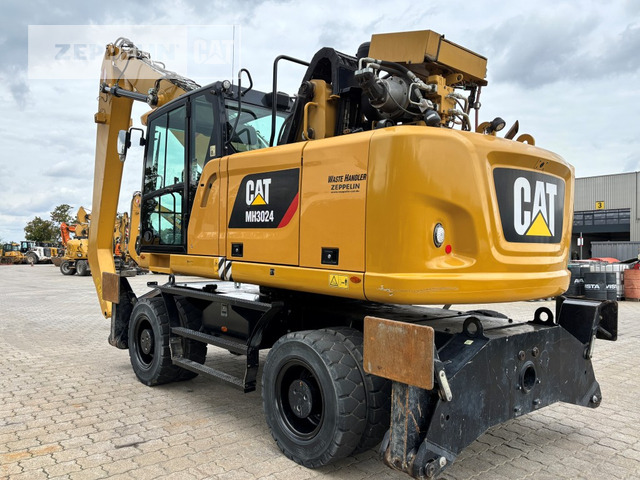 Cat MH3024-06C - Waste/ Industry handler: picture 5 Cat MH3024-06C - Waste/ Industry handler: picture 5