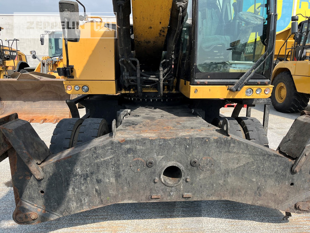 Cat MH3026-06C - Waste/ Industry handler: picture 5 Cat MH3026-06C - Waste/ Industry handler: picture 5