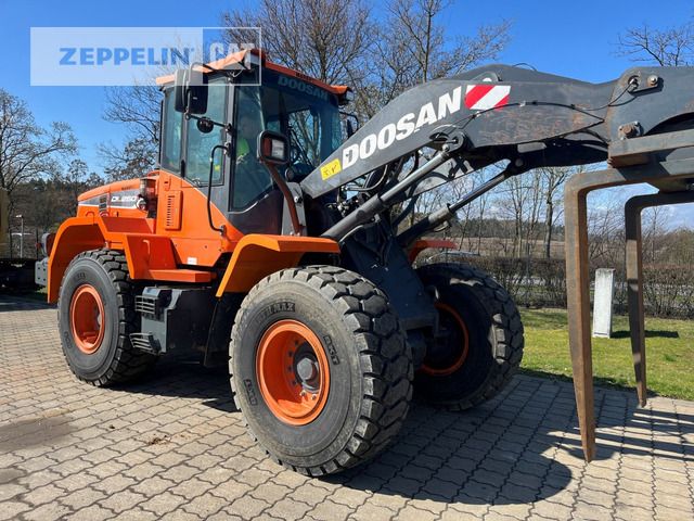 Doosan DL250-5 - Wheel loader: picture 3 Doosan DL250-5 - Wheel loader: picture 3