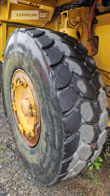Rigid dumper/ Rock truck Komatsu HD325-6: picture 10