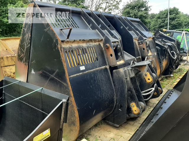 Resch-Ka-Tec HKS3400mm 9,0m³ Fest - Loader bucket: picture 2 Resch-Ka-Tec HKS3400mm 9,0m³ Fest - Loader bucket: picture 2