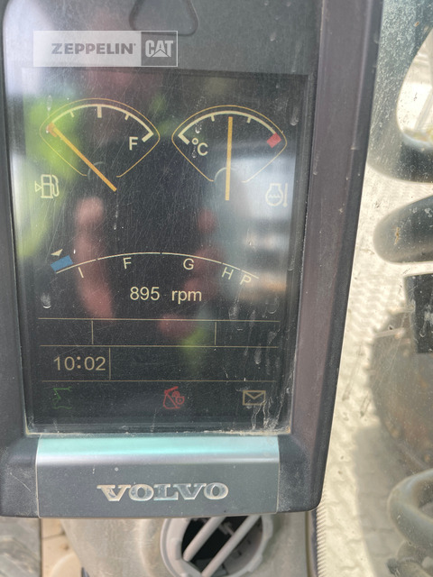 Crawler excavator Volvo EC700 CL: picture 49
