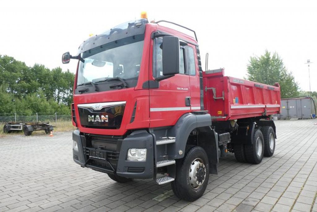 Tipper MAN TG-S 26.440 6x6 3-Achs Allradkipper Meiller: picture 7