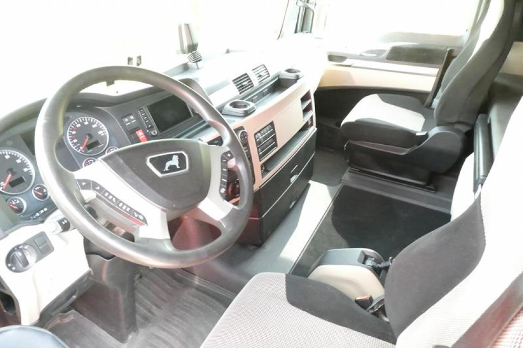 MAN TG-X 24.500 6x2-4 LL-U Pritsche Maschinentransporter - Dropside/ Flatbed truck: picture 2 MAN TG-X 24.500 6x2-4 LL-U Pritsche Maschinentransporter - Dropside/ Flatbed truck: picture 2