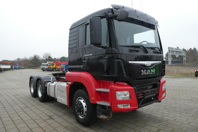 MAN TG-S 26.440 6x6 SZM WERKSTATTGEPFLEGT - Tractor unit: picture 1 MAN TG-S 26.440 6x6 SZM WERKSTATTGEPFLEGT - Tractor unit: picture 1