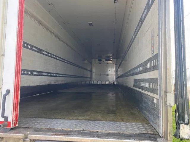 Van Eck koelvries 3 asser stuuras,met carrier vector koelmotor, apk gekeurd - Refrigerator semi-trailer: picture 4 Van Eck koelvries 3 asser stuuras,met carrier vector koelmotor, apk gekeurd - Refrigerator semi-trailer: picture 4