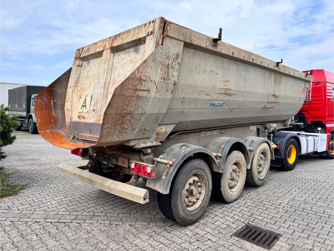 Menci SA700R Kipper Mulde 27m³ Lift Stahl Stück - Tipper semi-trailer: picture 5 Menci SA700R Kipper Mulde 27m³ Lift Stahl Stück - Tipper semi-trailer: picture 5