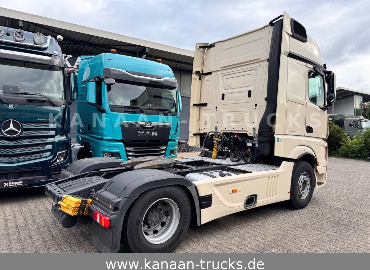 Mercedes-Benz 1848 LS Actros 4 GigaSpace Retarder - Tractor unit: picture 3 Mercedes-Benz 1848 LS Actros 4 GigaSpace Retarder - Tractor unit: picture 3