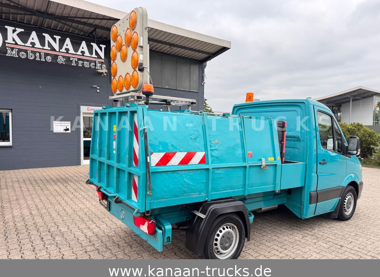 Mercedes-Benz 313 CDI Sprinter II Bertsche Müllwagen Tafel - Van: picture 3 Mercedes-Benz 313 CDI Sprinter II Bertsche Müllwagen Tafel - Van: picture 3