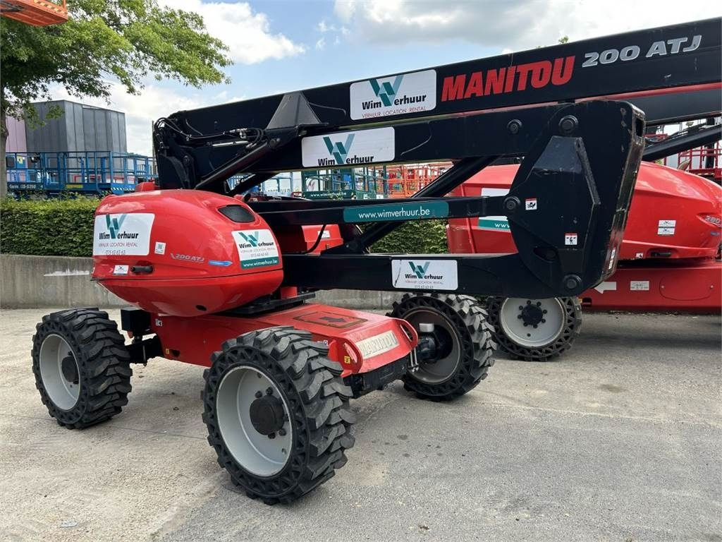 Manitou 200 ATJ RC ST5 (5612) - Articulated boom: picture 2 Manitou 200 ATJ RC ST5 (5612) - Articulated boom: picture 2