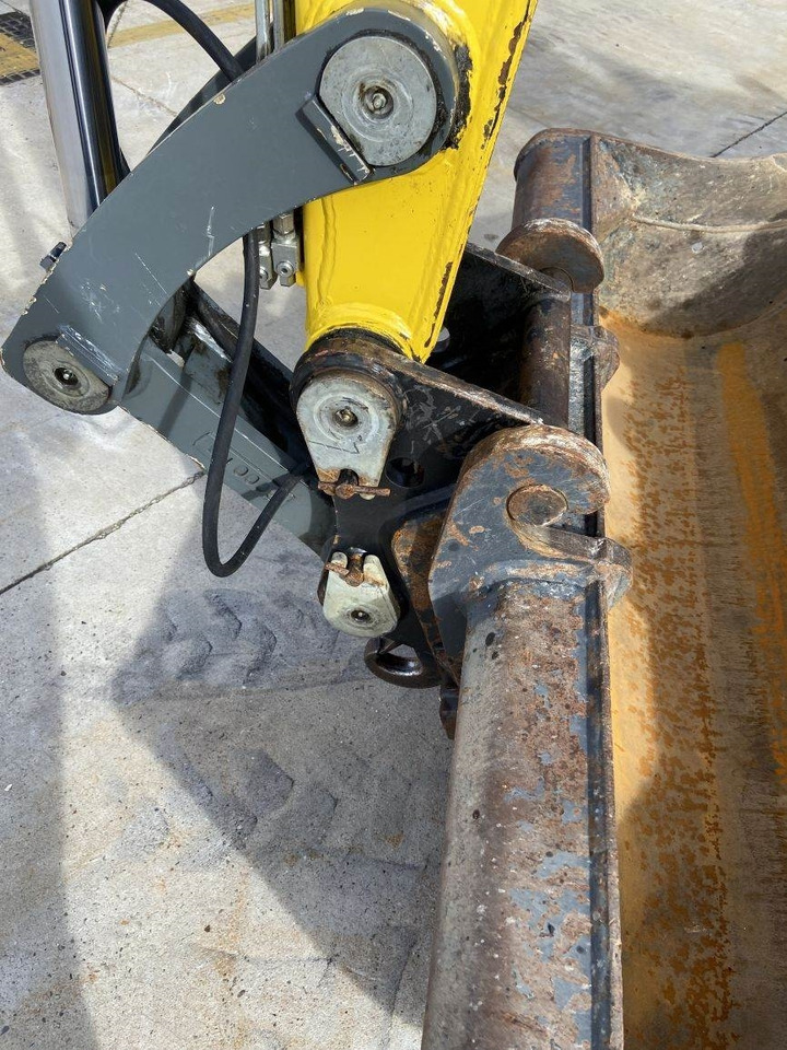 Wheel excavator Neuson EW100 (6924): picture 9