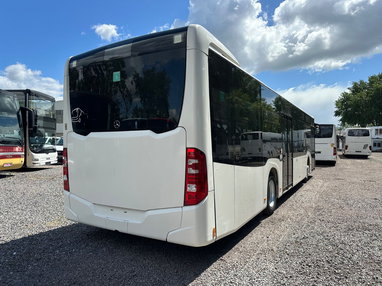 Mercedes-Benz O 530 C2 Citaro Euro 6*Klimaanlage - City bus: picture 2 Mercedes-Benz O 530 C2 Citaro Euro 6*Klimaanlage - City bus: picture 2