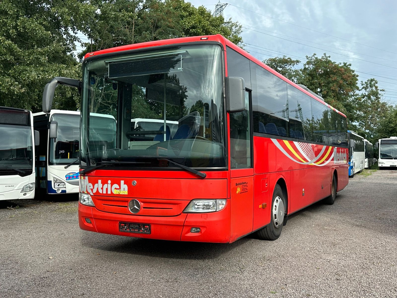 Mercedes-Benz O550 Integro (56 Sitze*Klima*Schalt) - Suburban bus: picture 1 Mercedes-Benz O550 Integro (56 Sitze*Klima*Schalt) - Suburban bus: picture 1