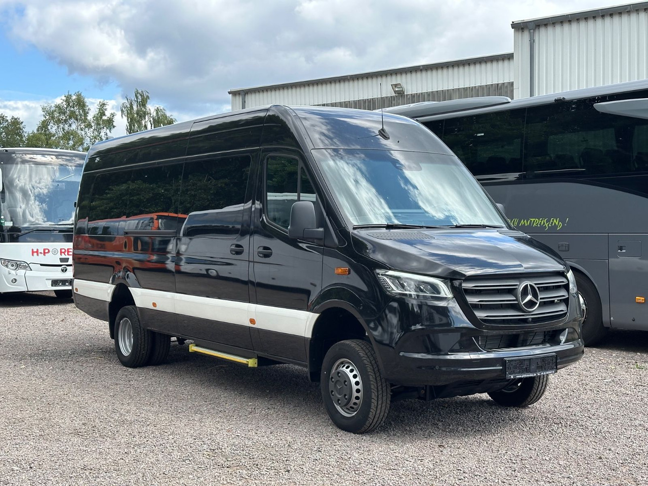 Mercedes-Benz Sprinter 519 CDi 4x4 H+L 360° Cam.*Navi*253.4 Km - Minibus, Passenger van: picture 1 Mercedes-Benz Sprinter 519 CDi 4x4 H+L 360° Cam.*Navi*253.4 Km - Minibus, Passenger van: picture 1