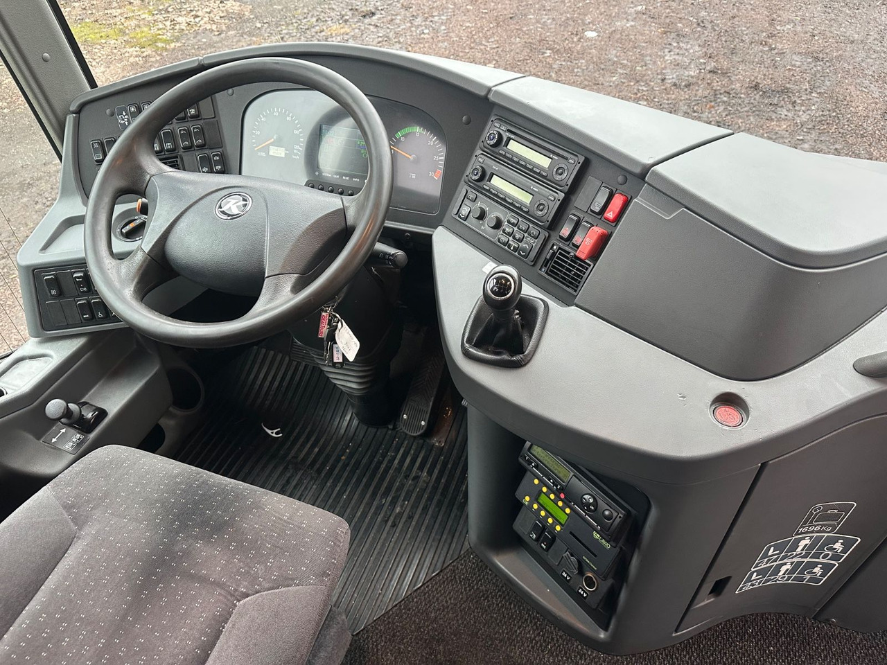 Suburban bus Setra S 415 UL GT (Euro6*DE*TOP): picture 12